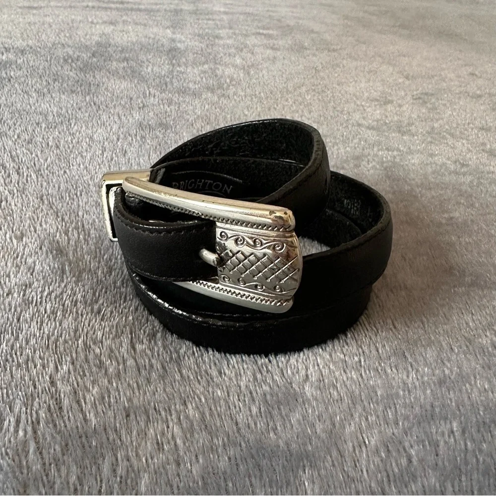 Brighton Black silver buckle Leather Belt Size S/28